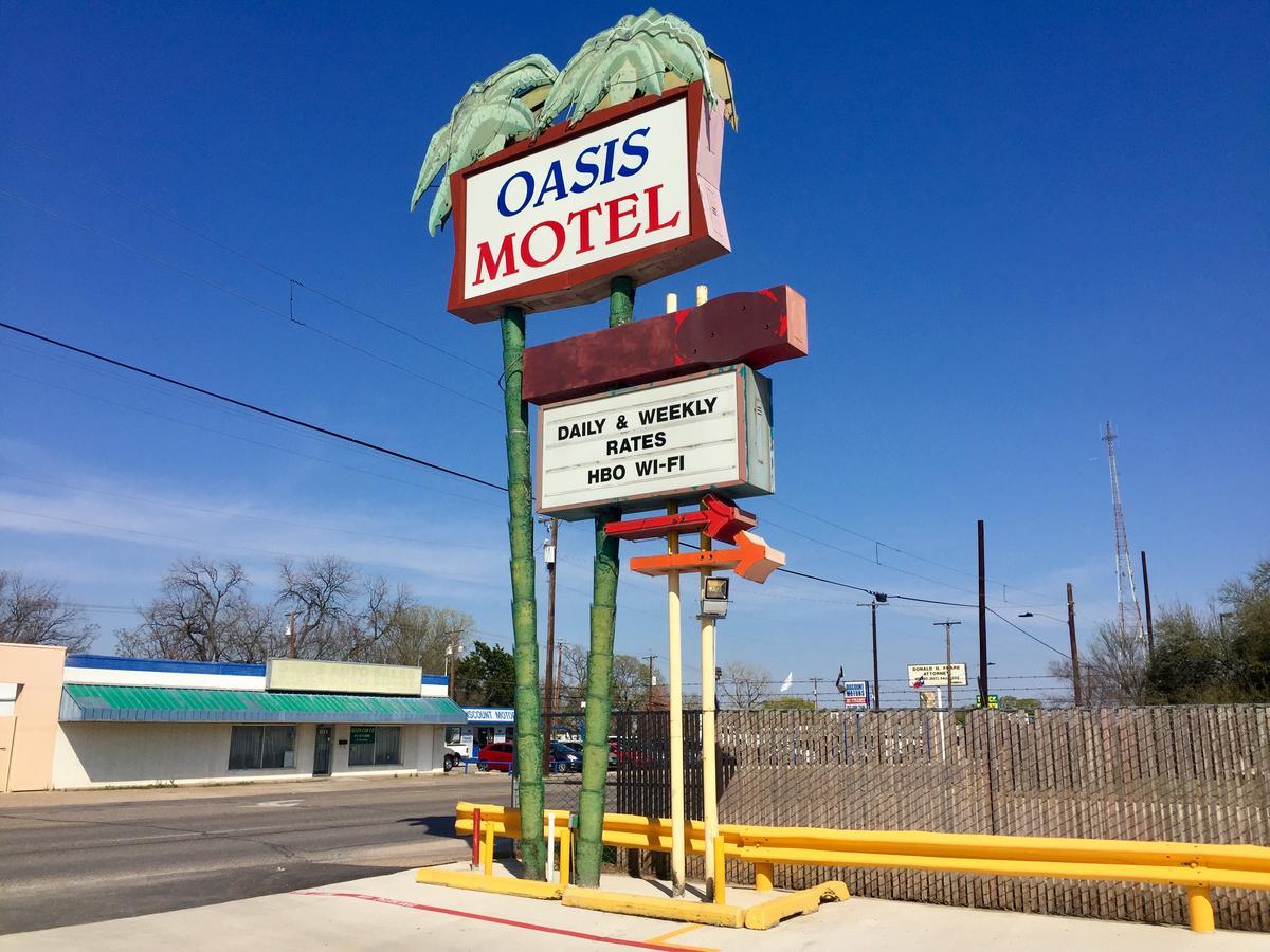 Oasis Motel Arlington Bagian luar foto